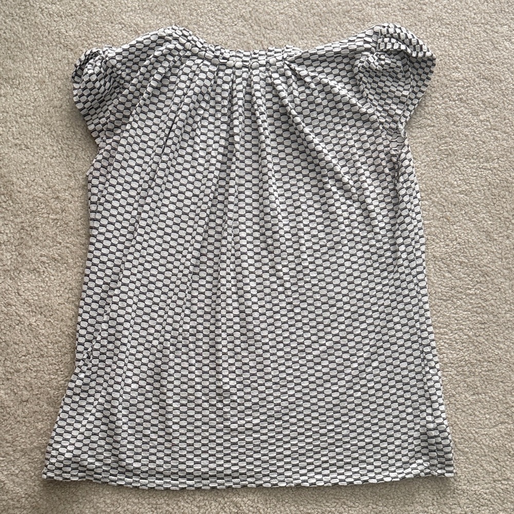 Elle Black and White Geometric Blouse